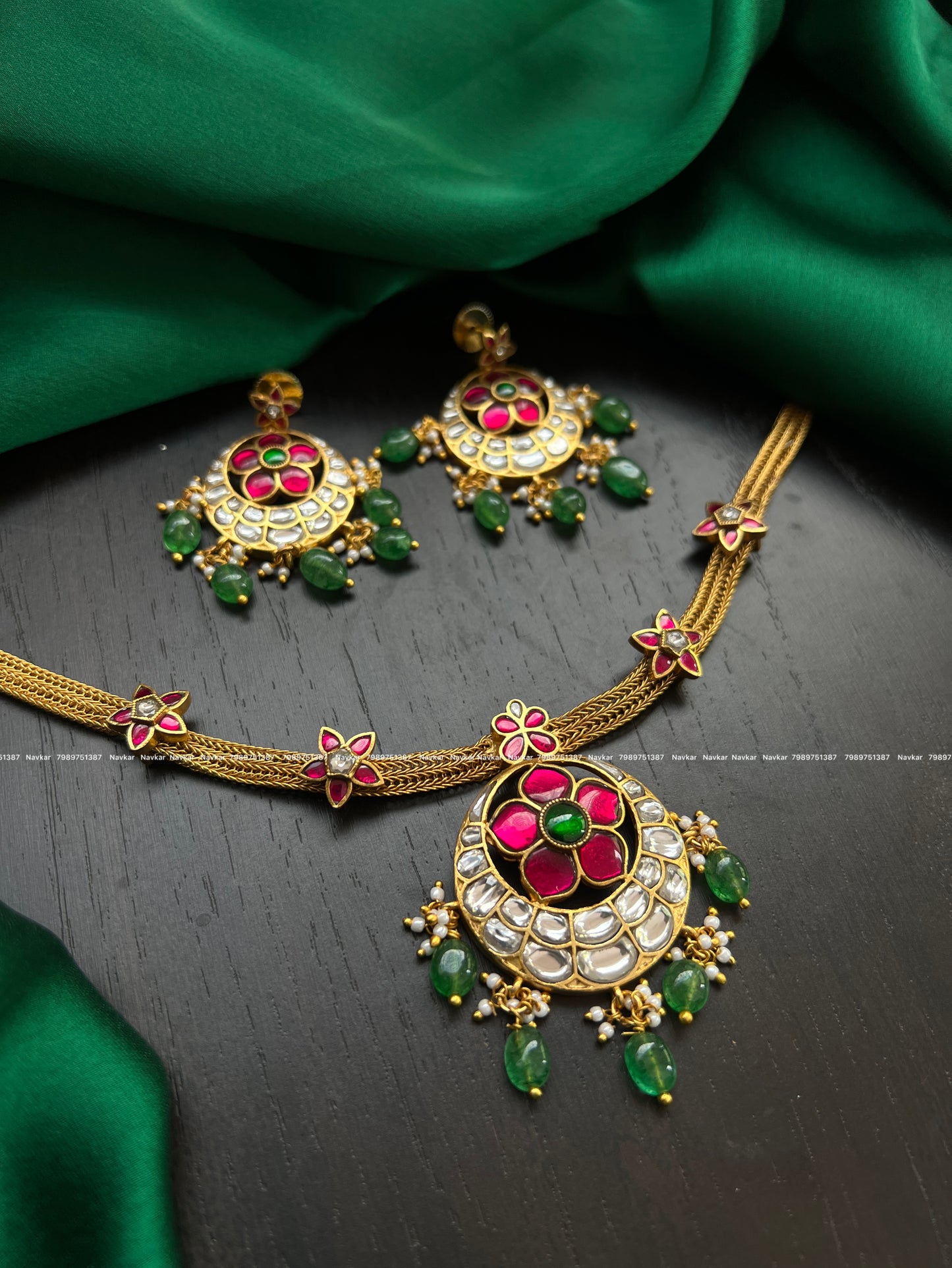 Kundan necklace