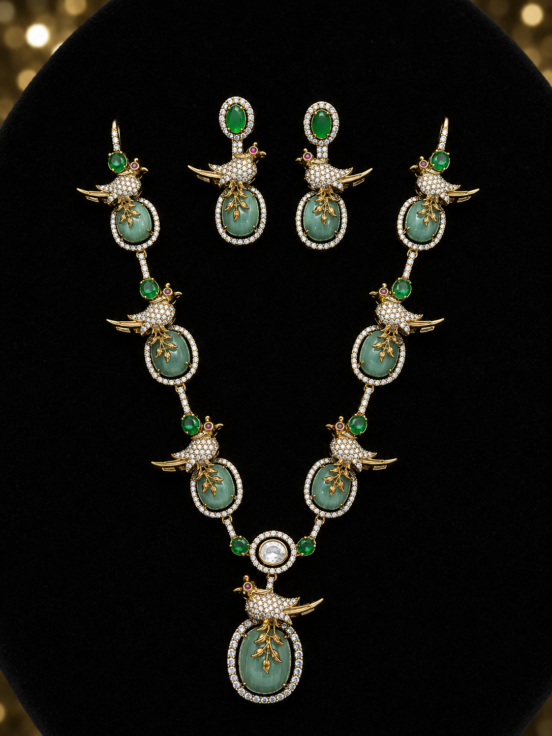 Victoria necklace