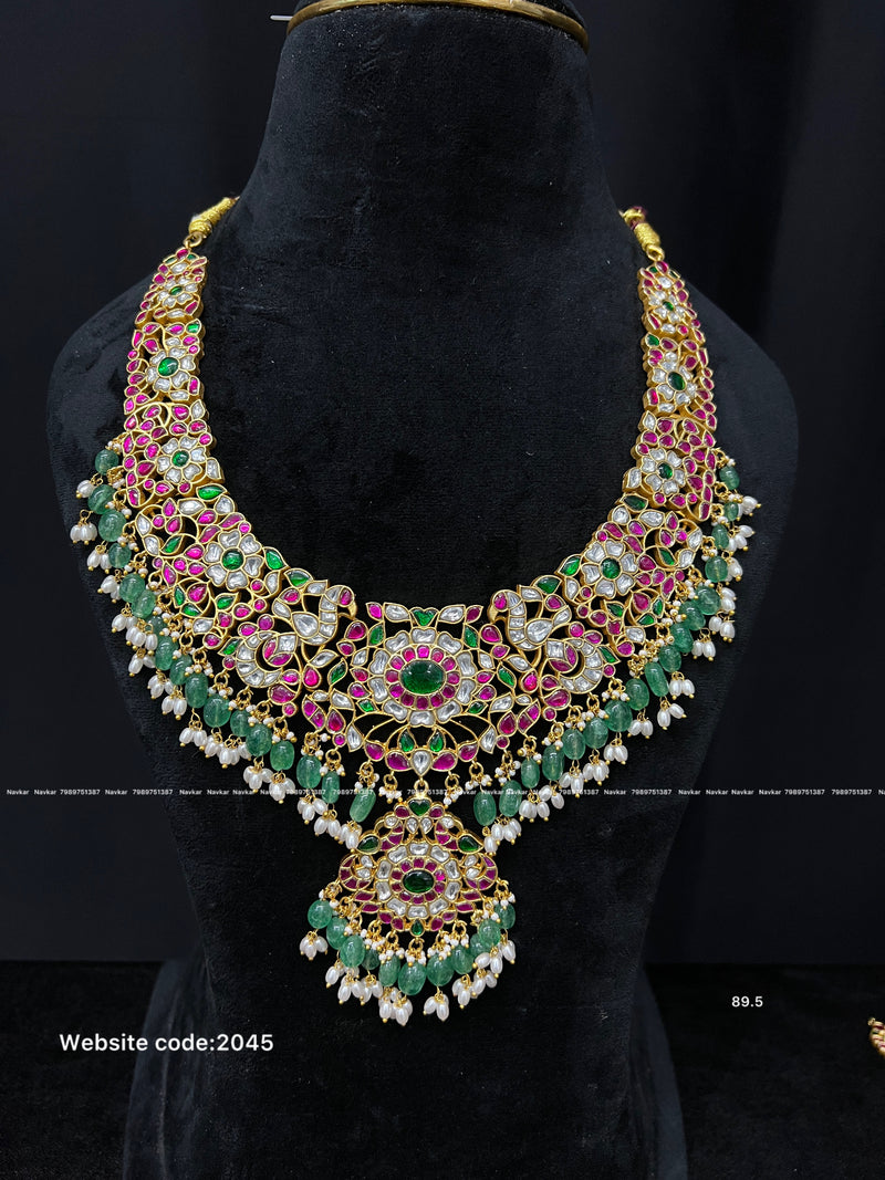 Kundan necklace