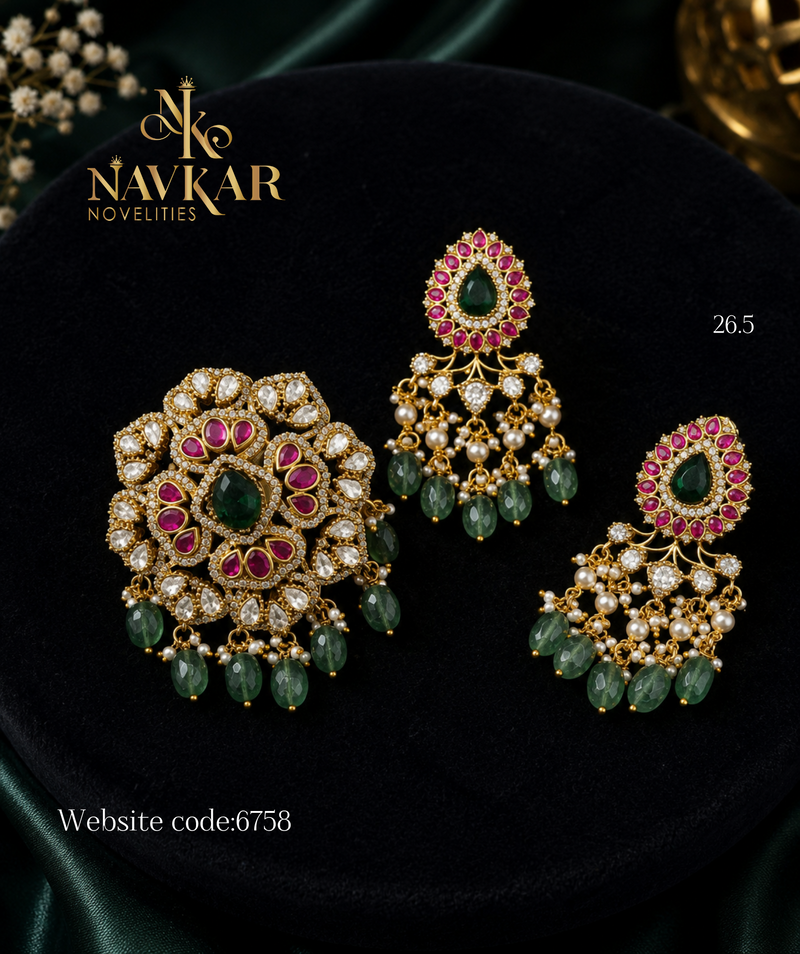 Kundan locket
