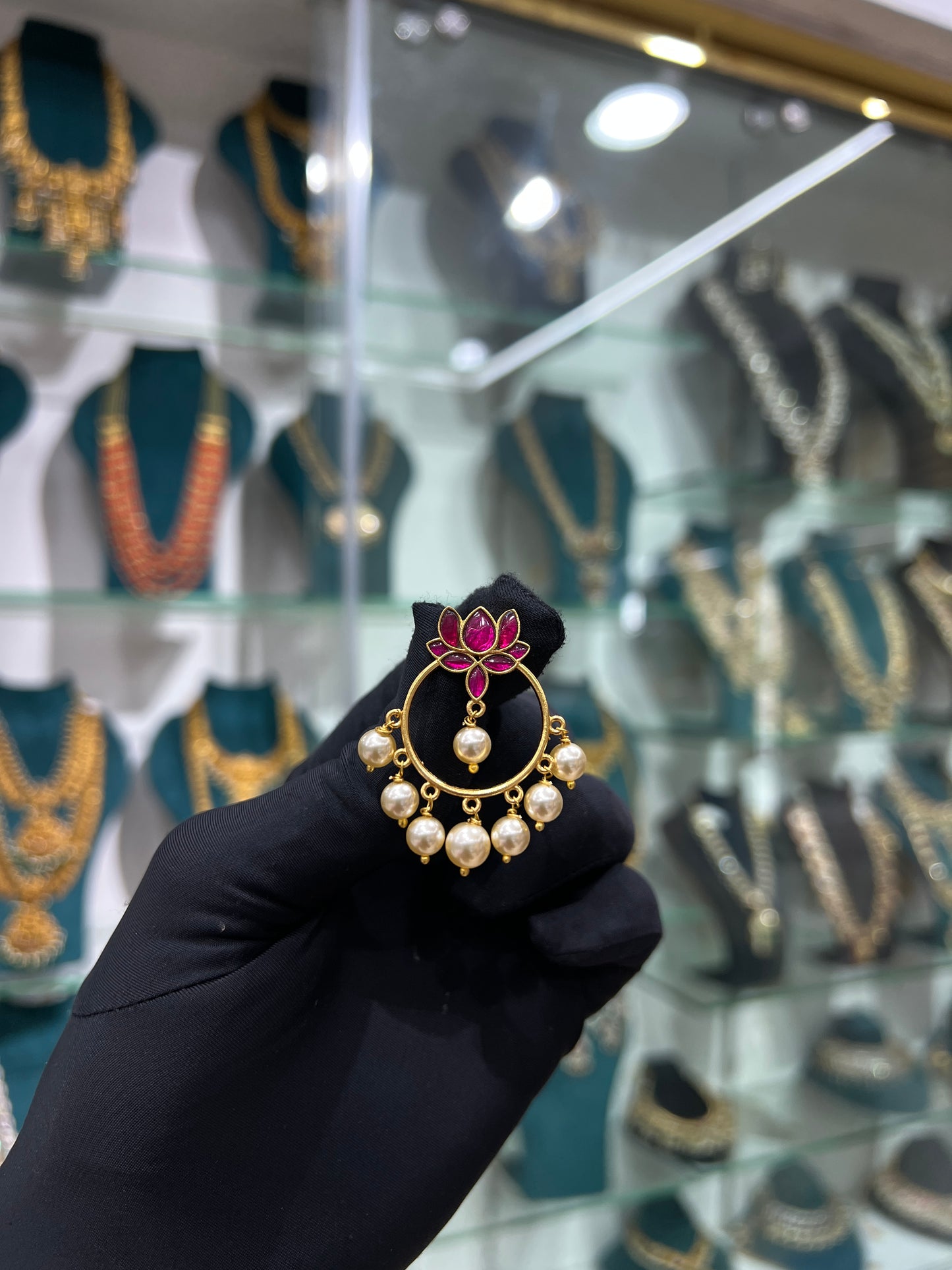 Kundan earrings