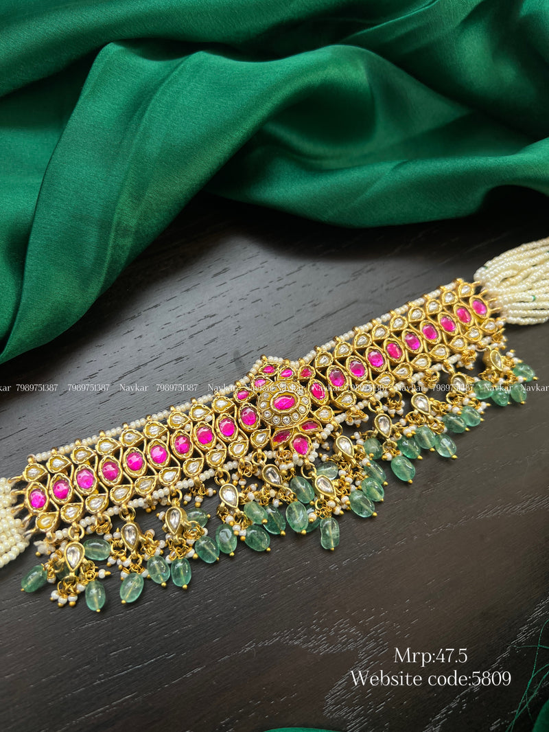 Kundan choker