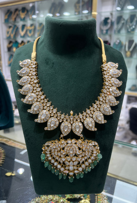 Mossonite mango Mala short