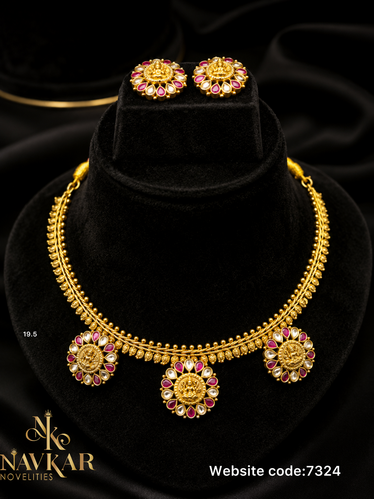 Kundan Nagshi necklace