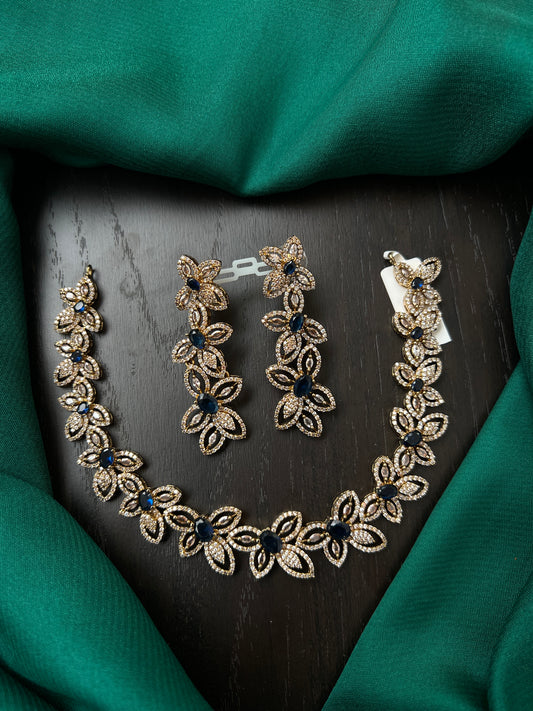 Short necklace