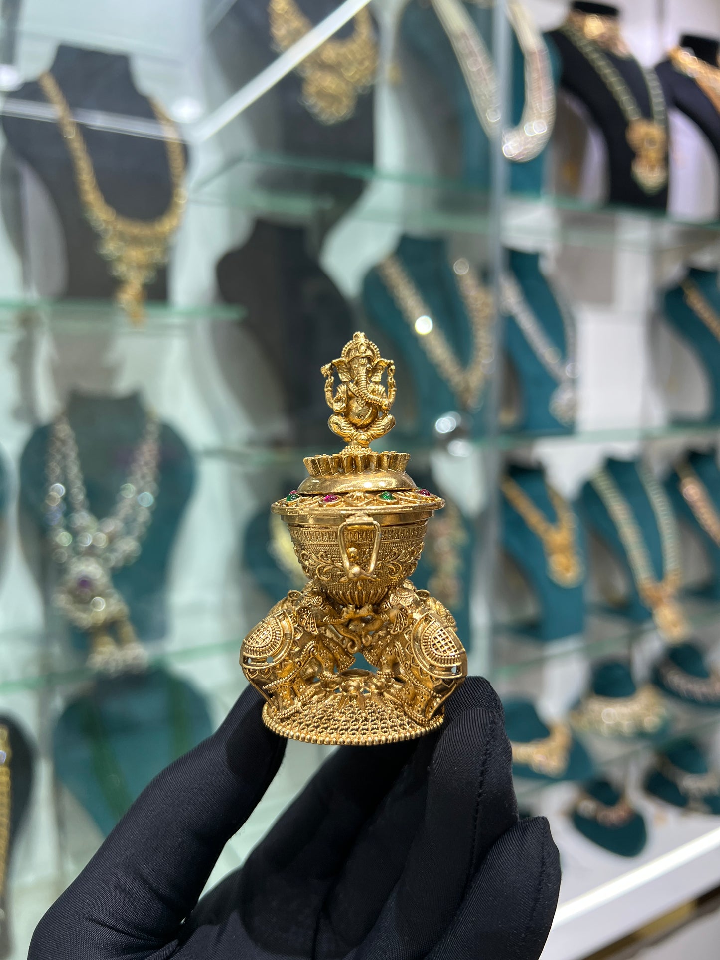 Nagshi kunkuma Bharani