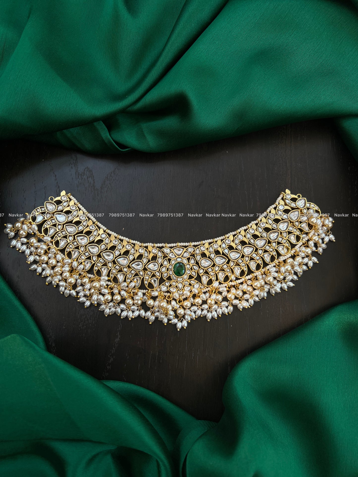 Kundan choker