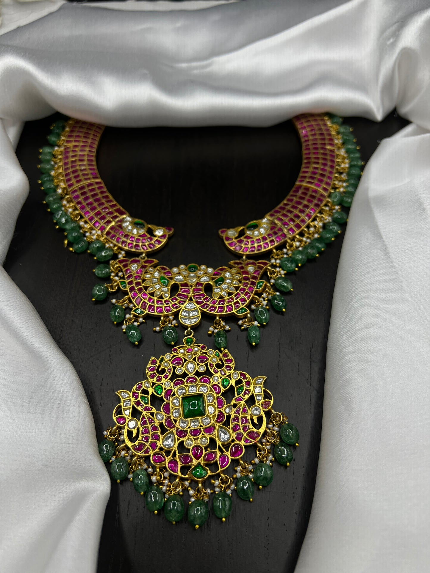 Kundan necklace