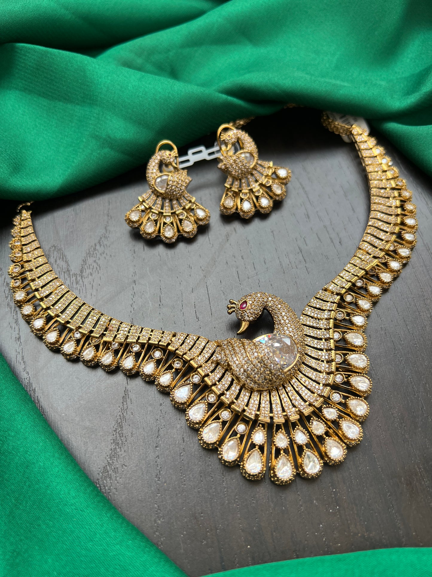 Polki Kanti