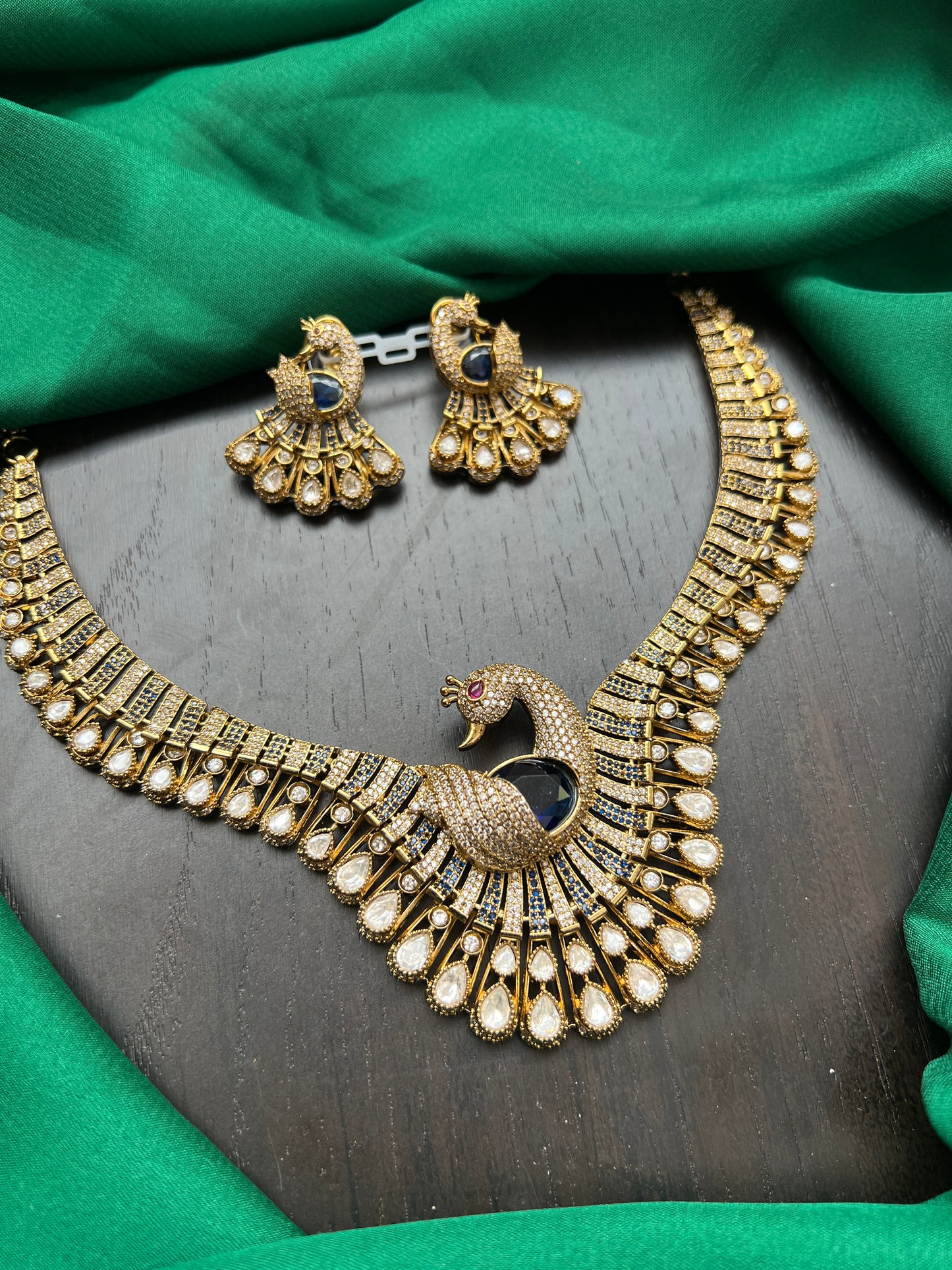Polki Kanti