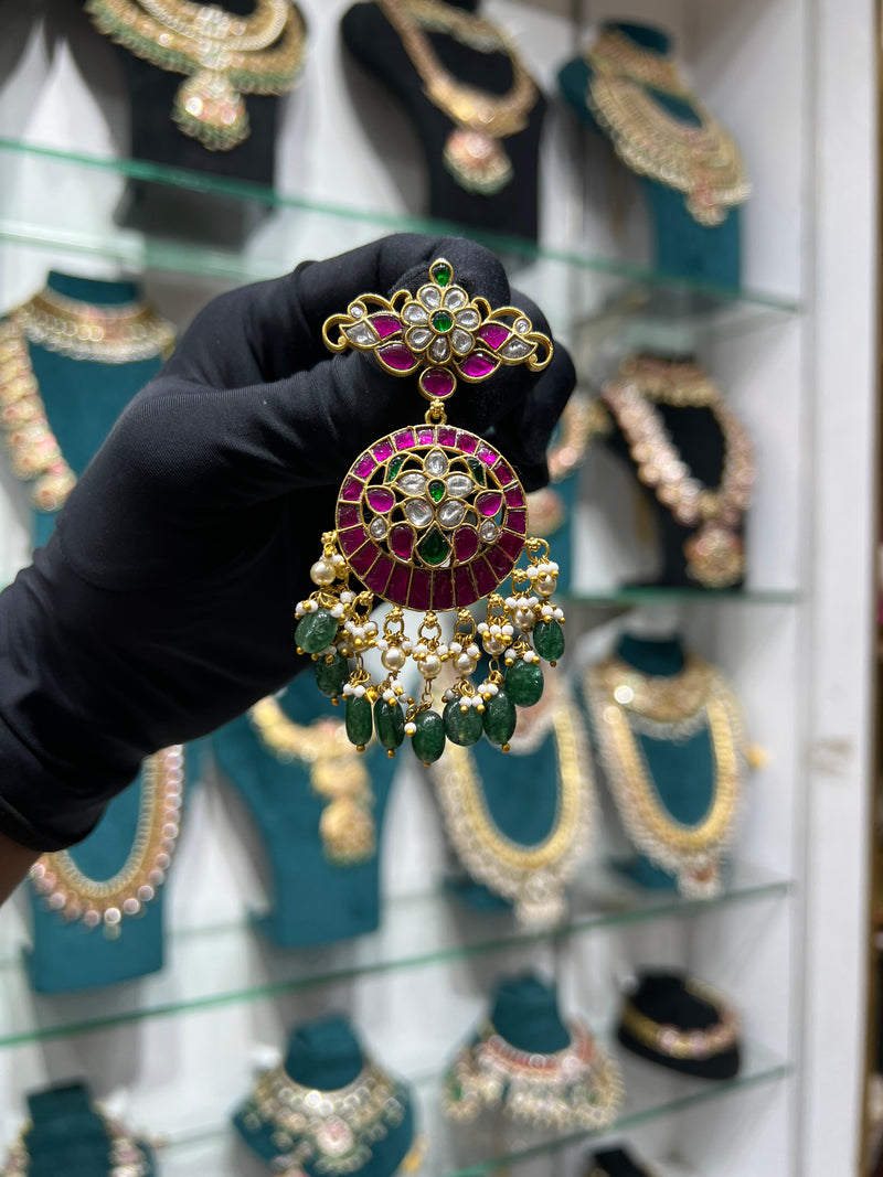 Kundan locket