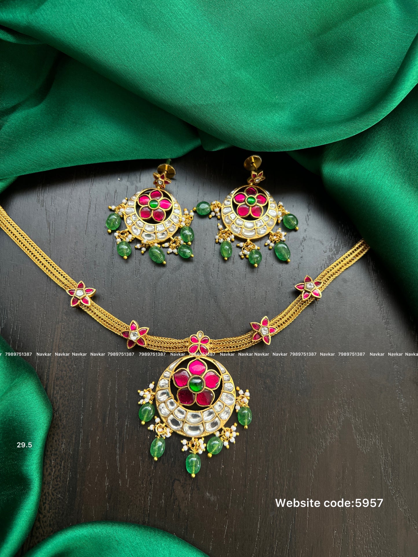 Kundan necklace