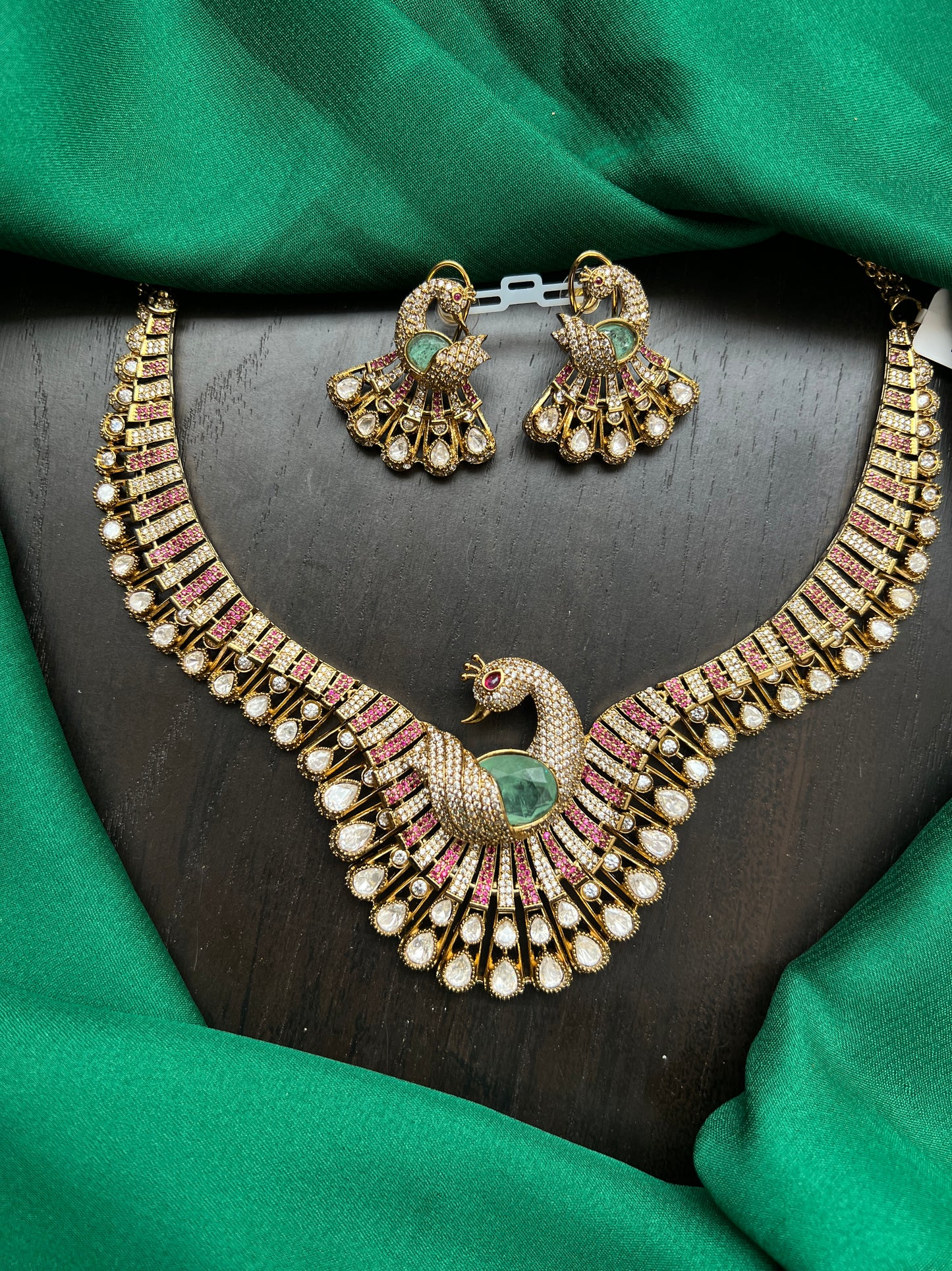 Polki Kanti