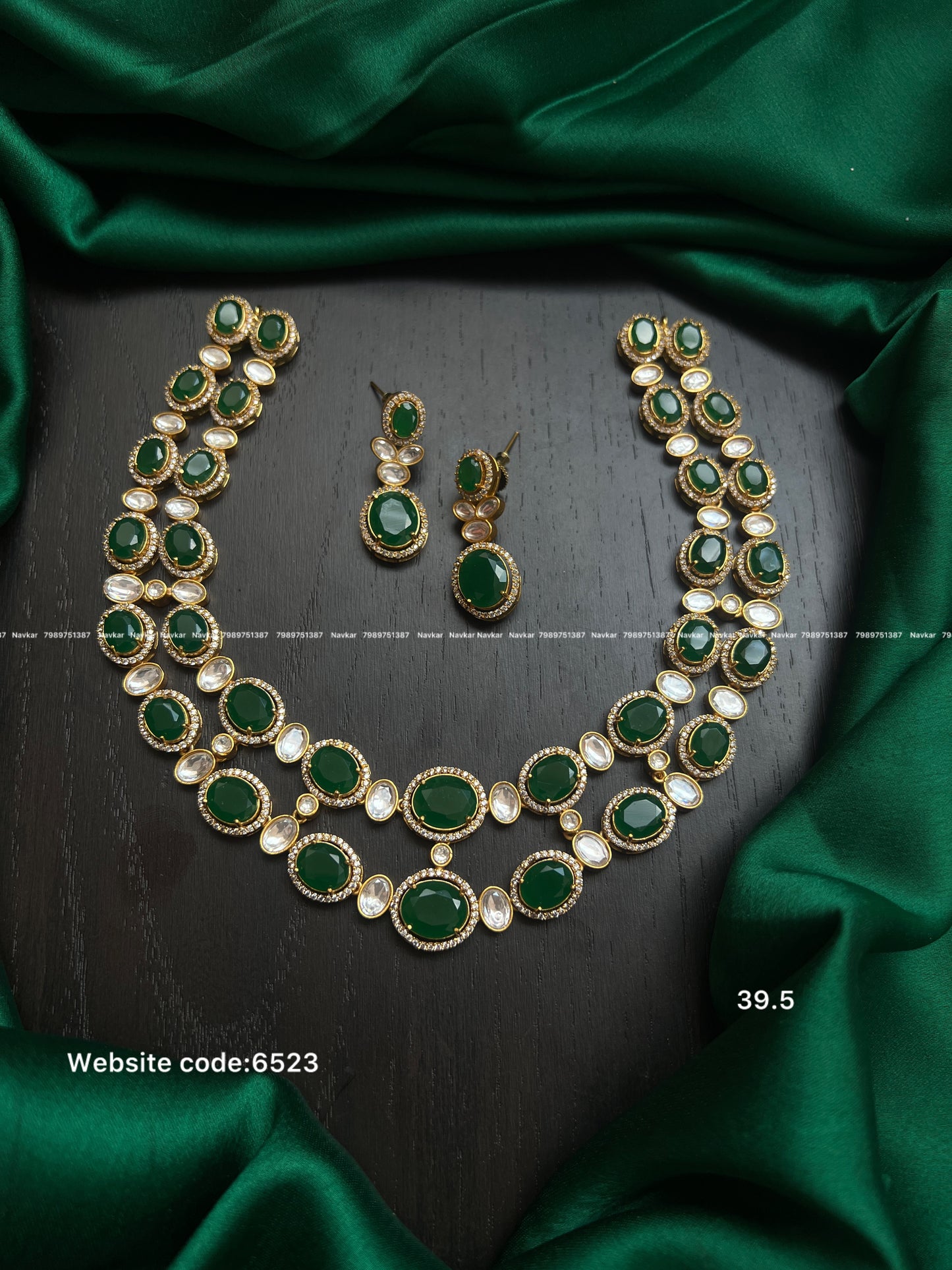 Victoria necklace