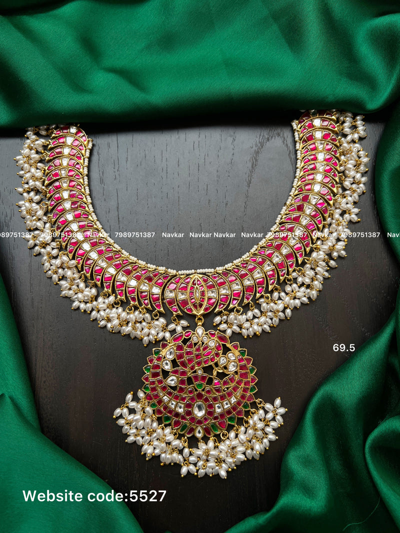 Kundan necklace