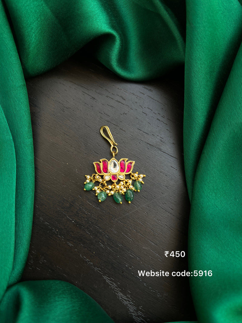 Kundan tikka