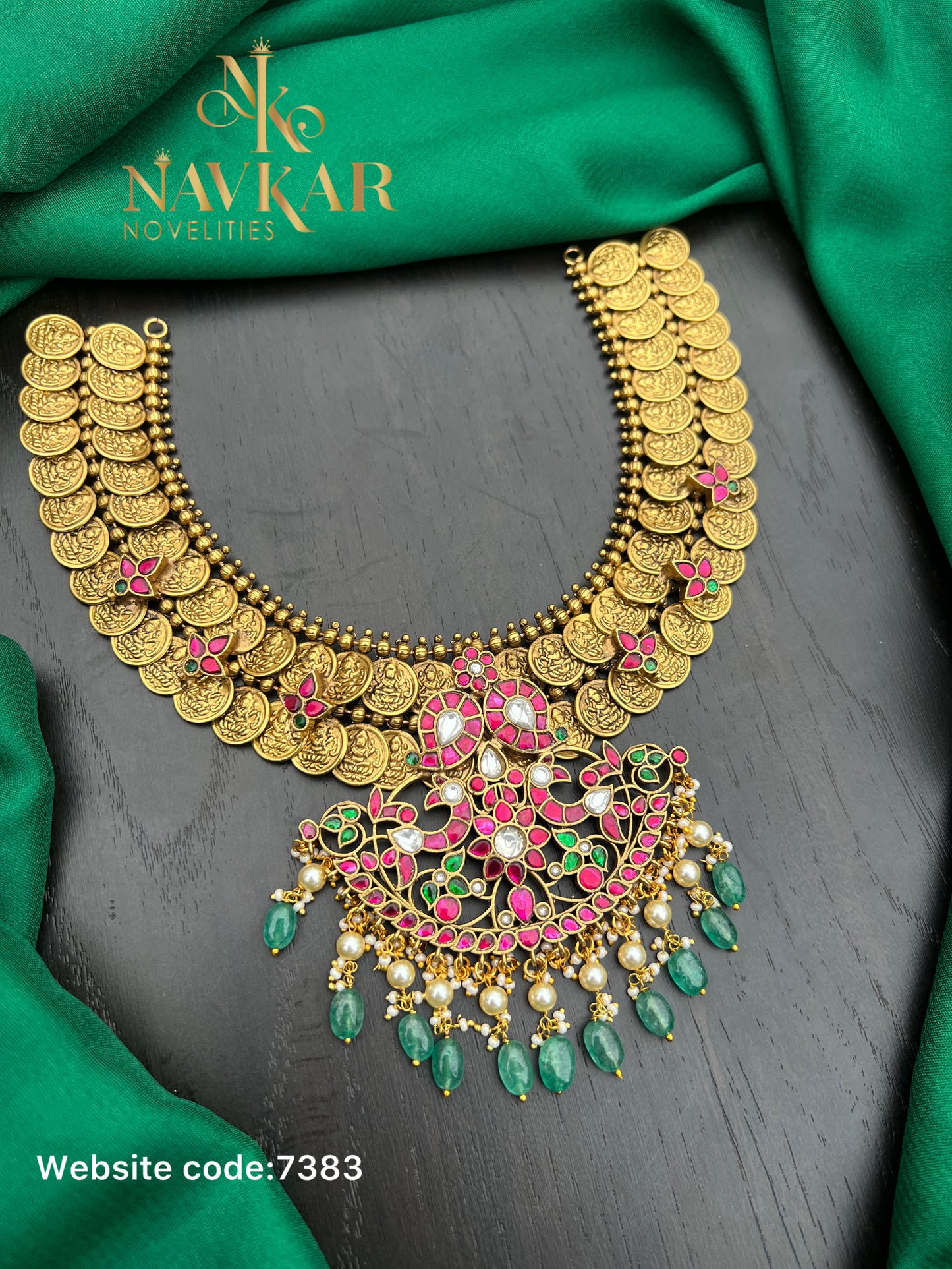Kundan Nagshi necklace