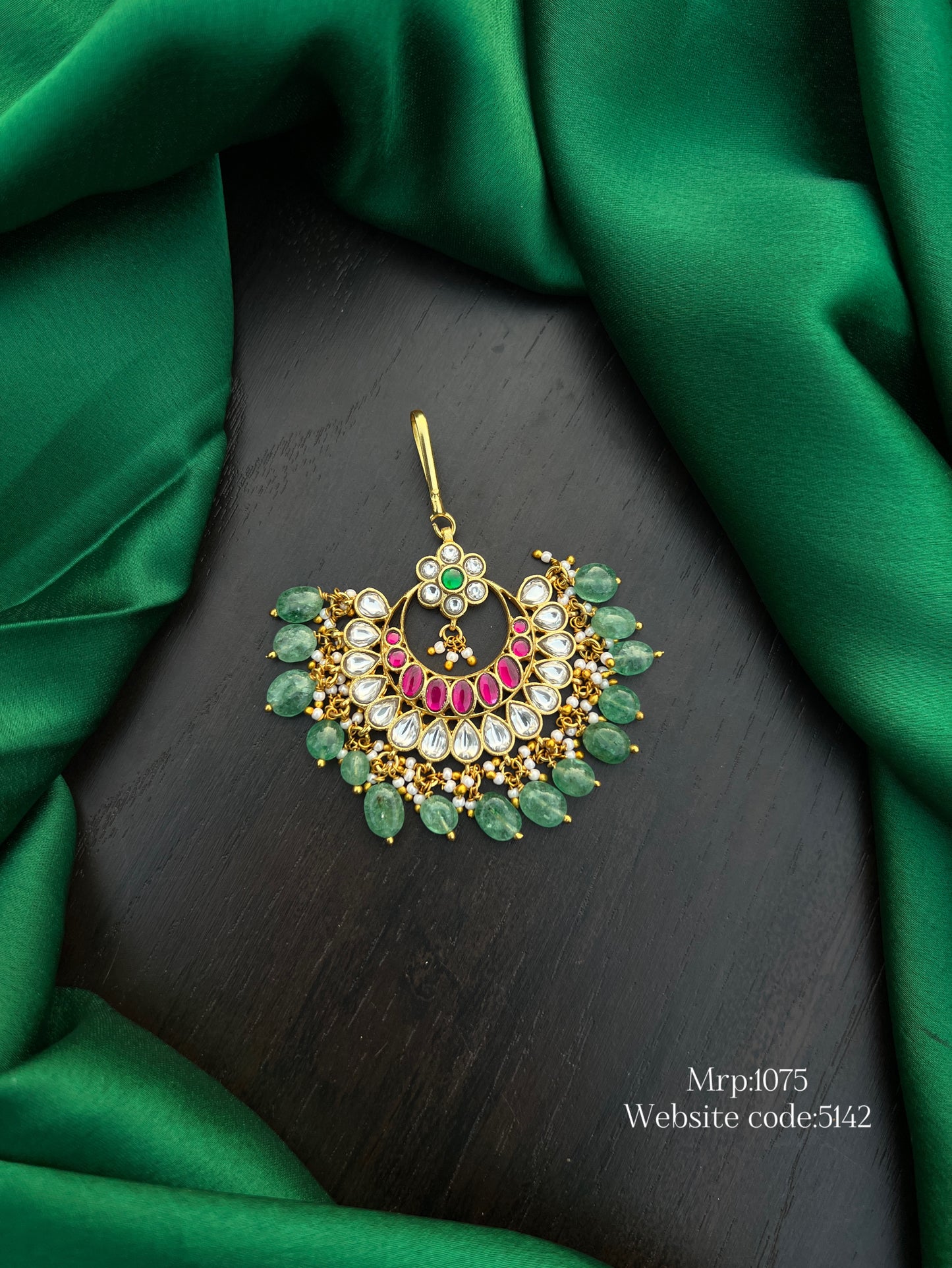 Kundan tika