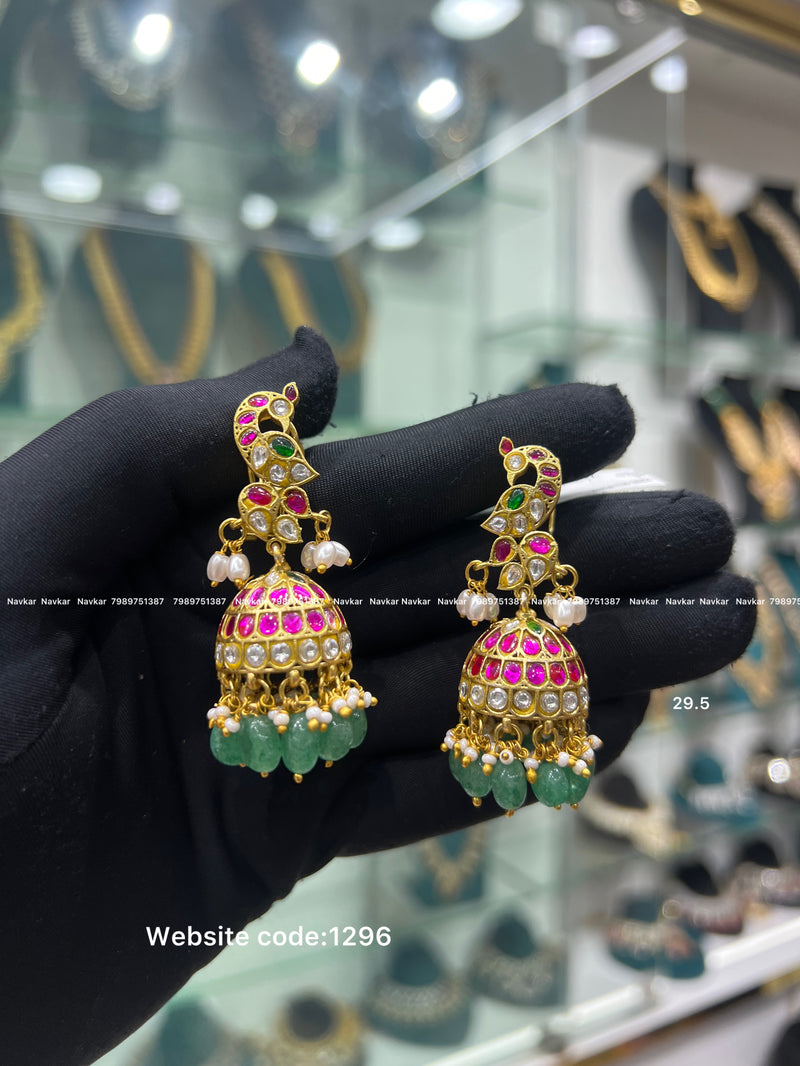 Jada Kundan earring