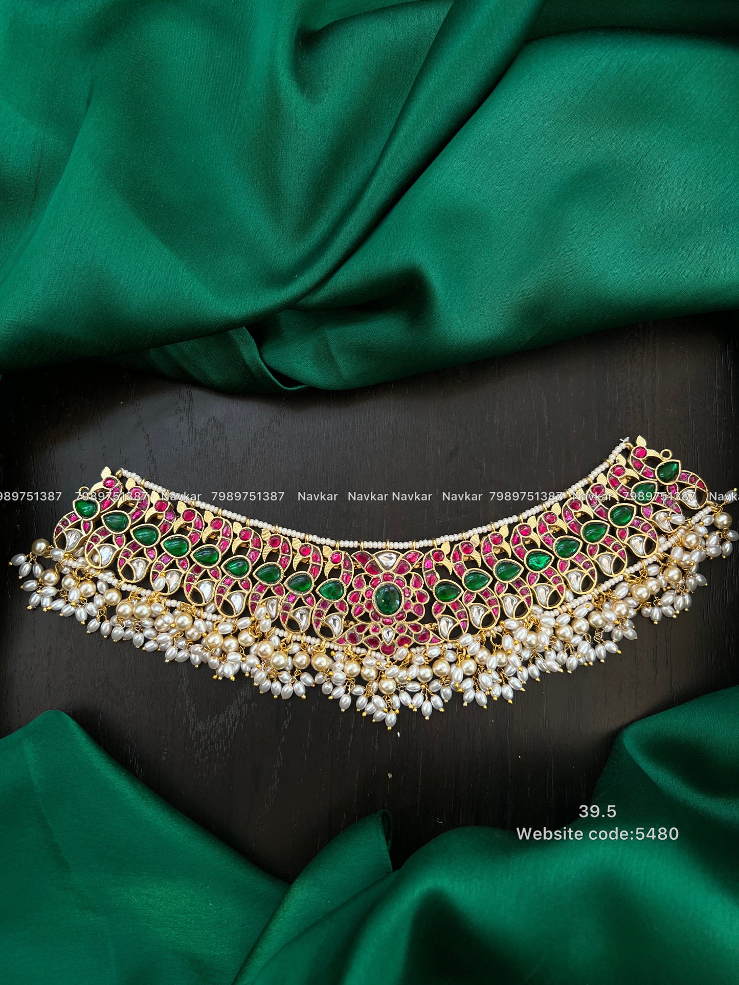 Kundan choker