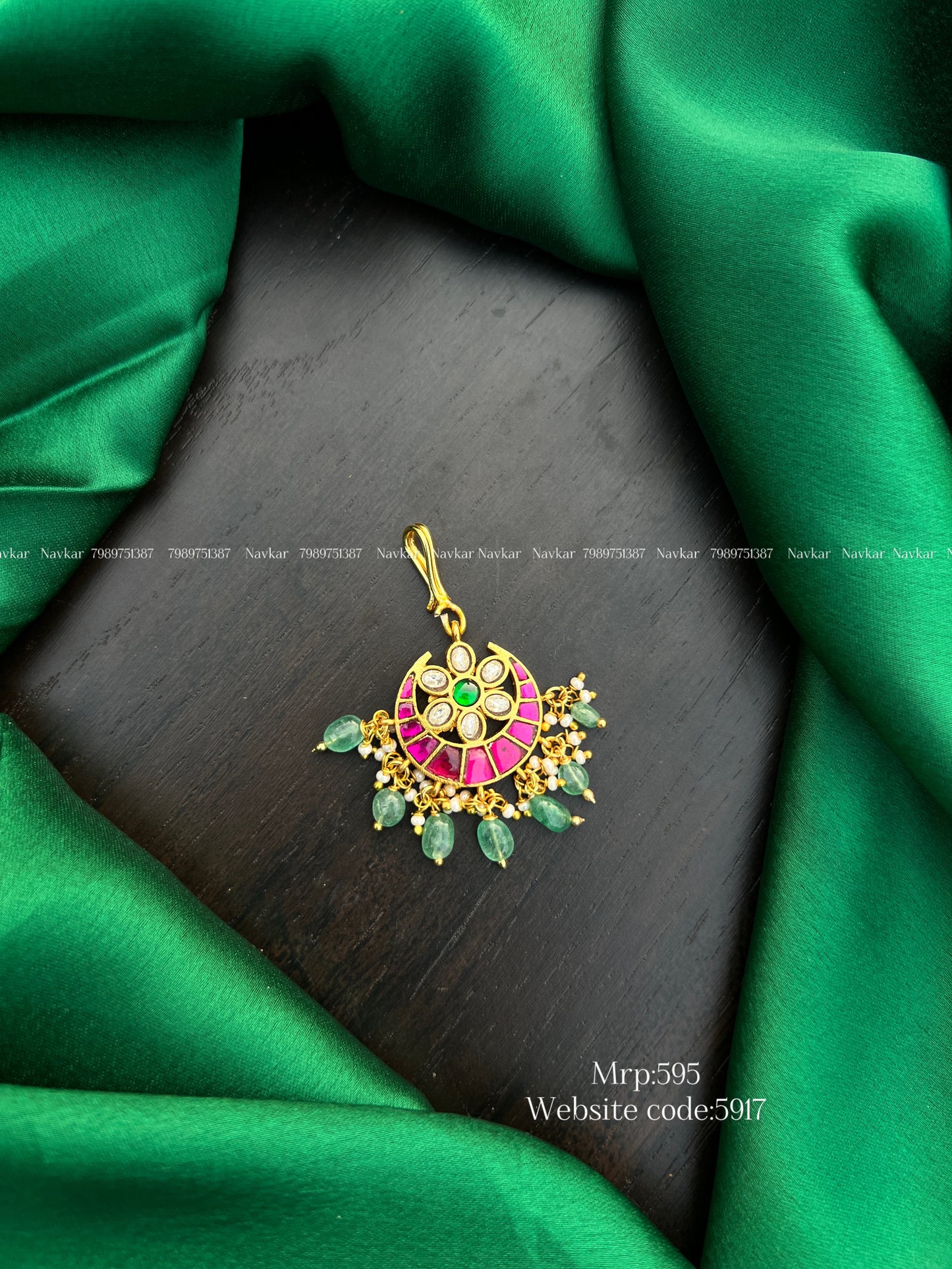 Kundan Tika