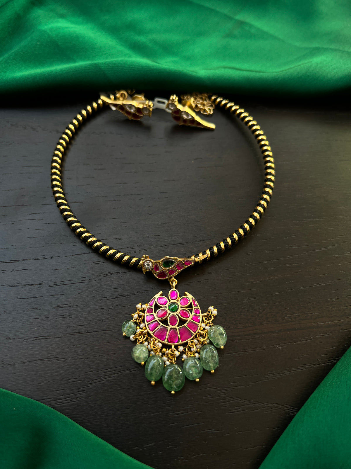 Hasli locket