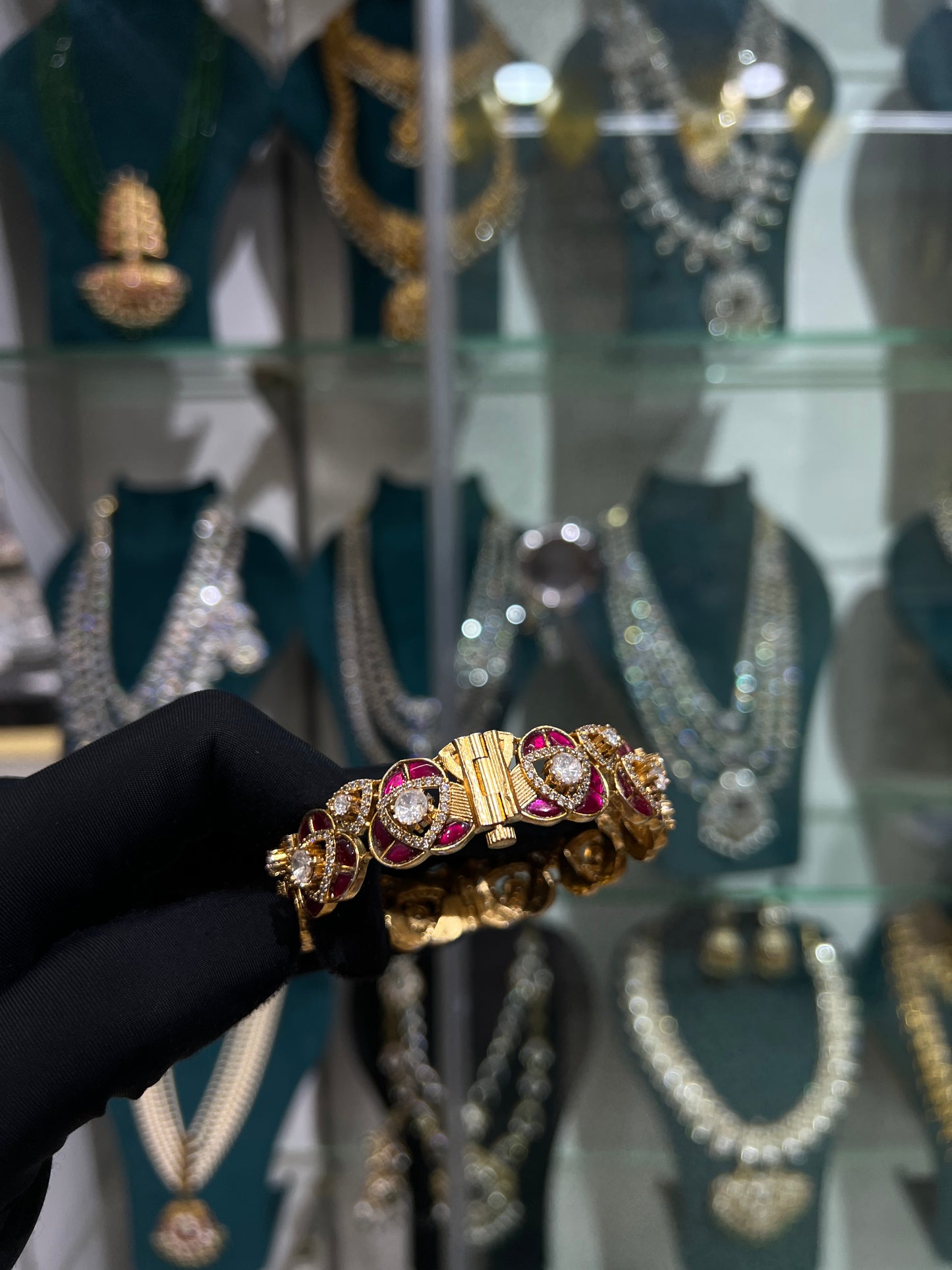 Kundan bangles