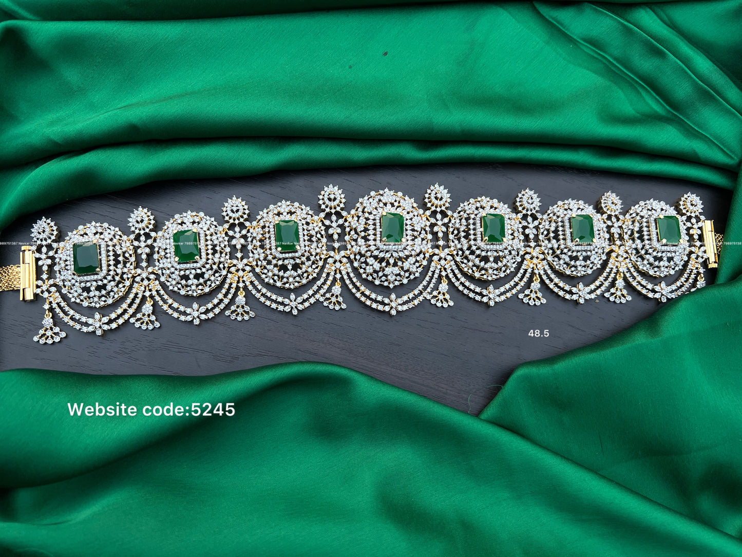 Cz hip chains