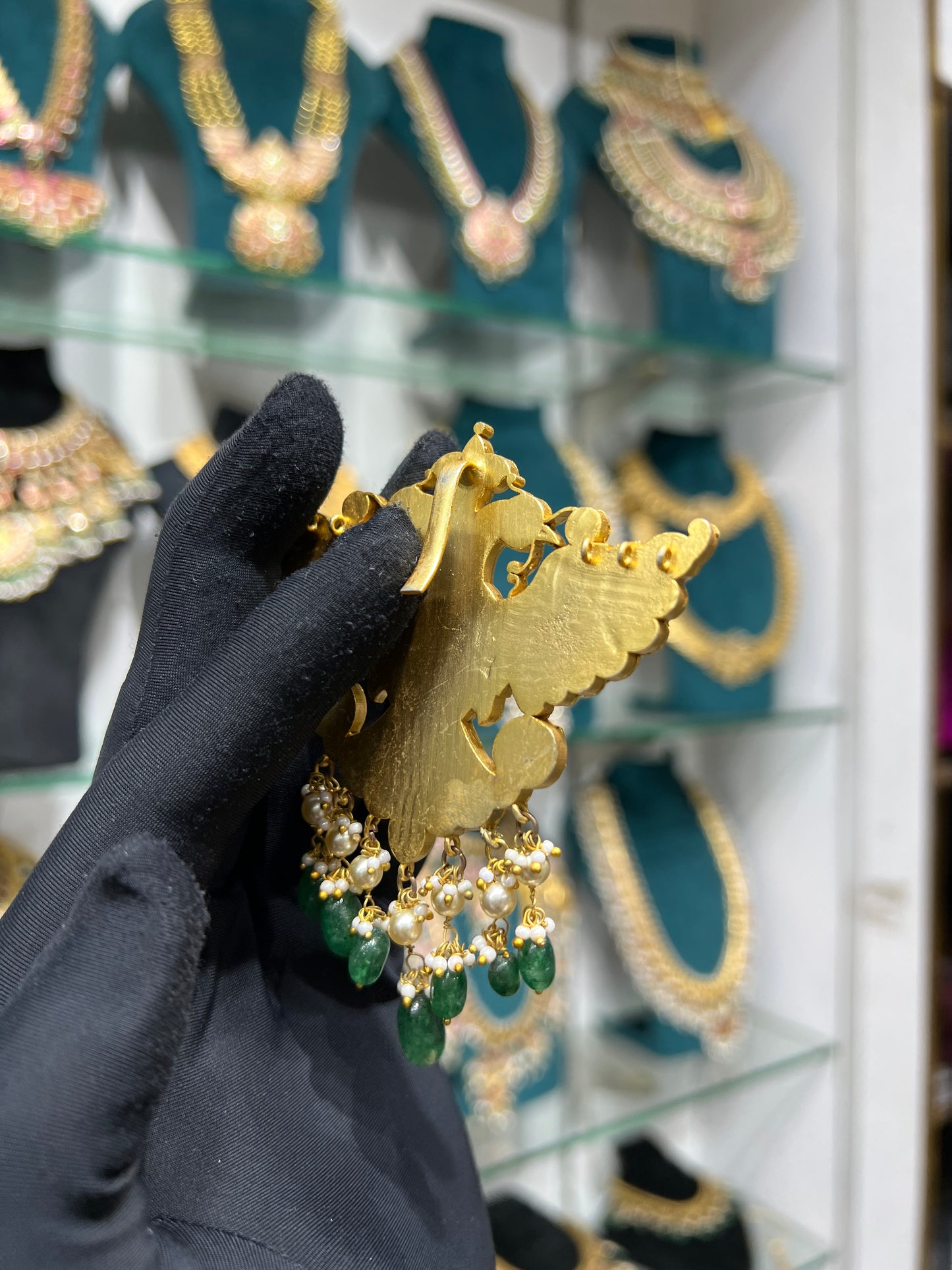 Kundan locket