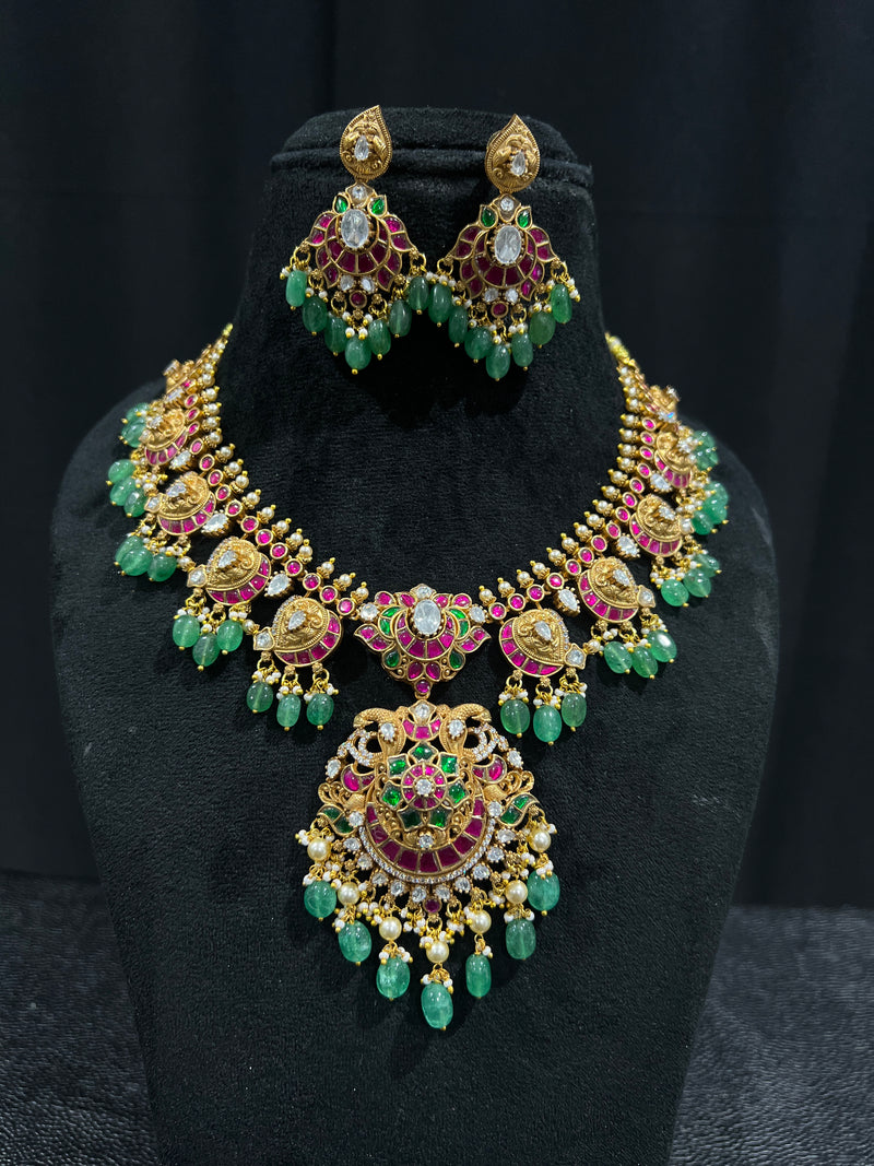 Kundan necklace