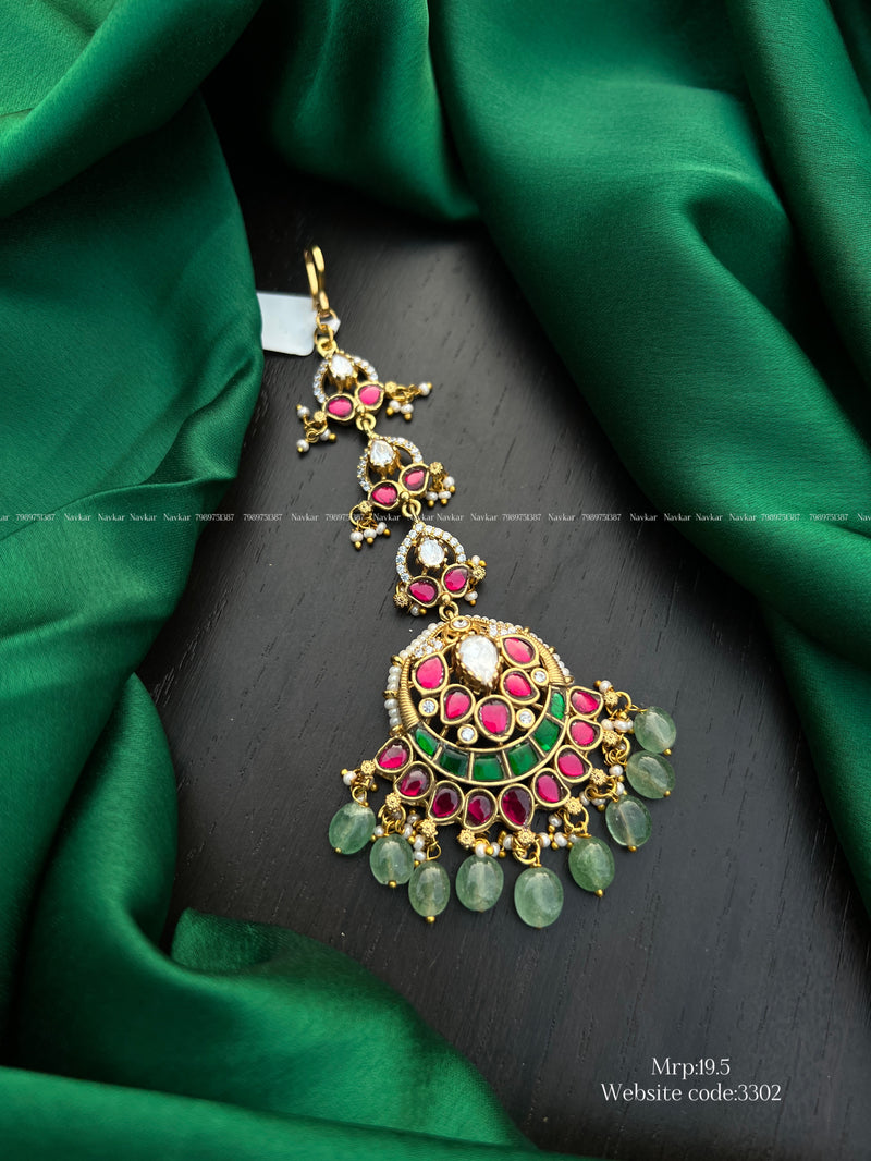 Kundan Tika