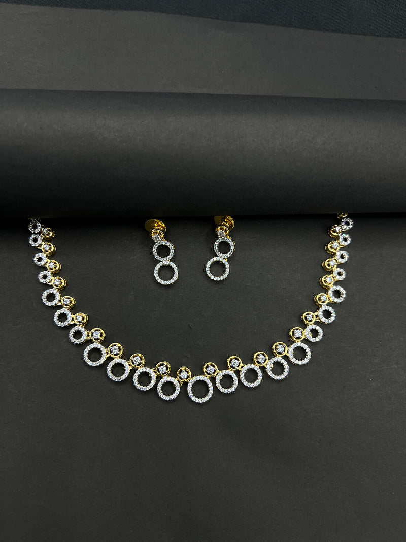 GJ NECKLACE AND EARRINGS