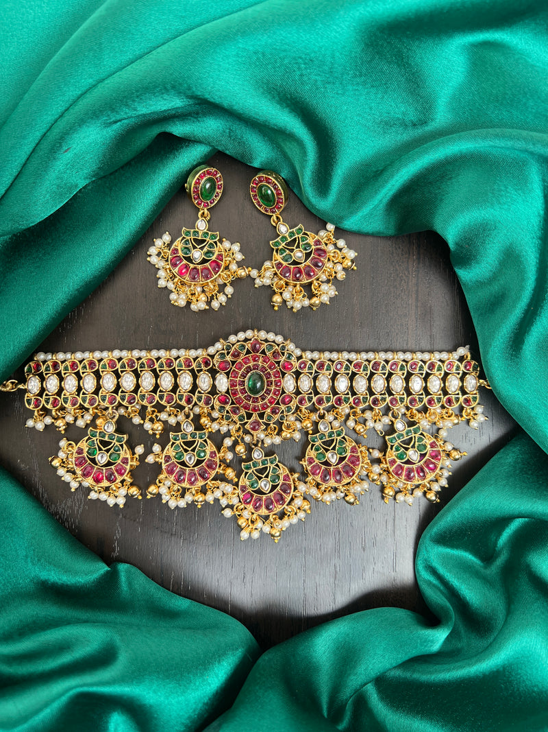 Kundan pota stone choker
