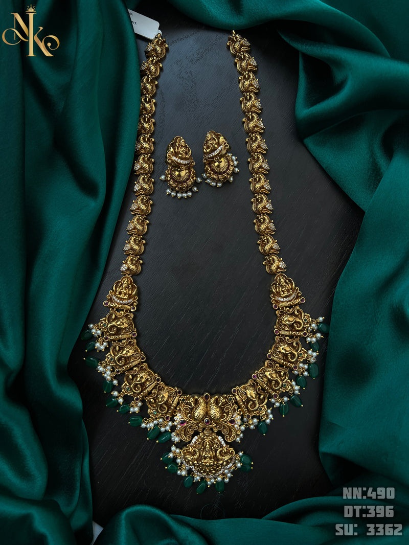 Nagshi long haram and earrings