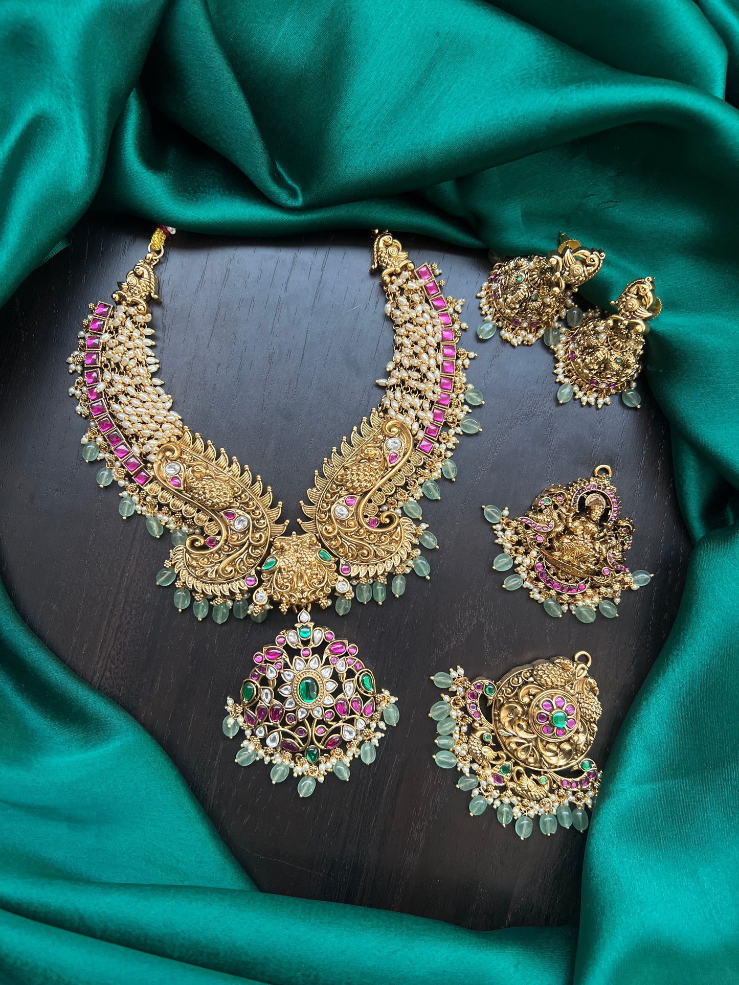 Nagshi Necklace 3 lockets