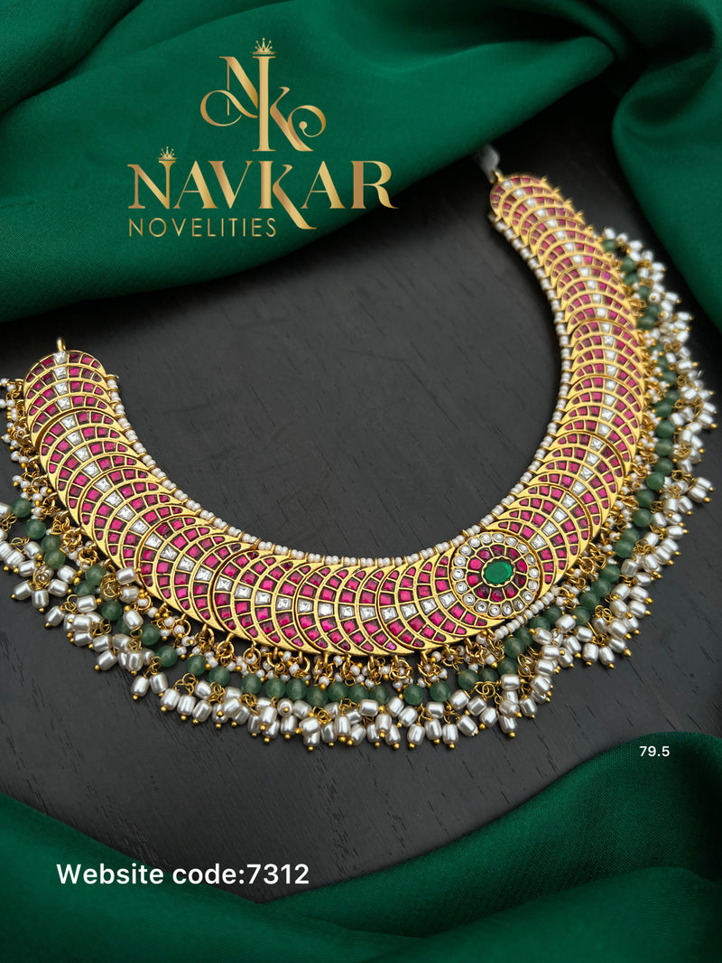 Kundan necklace