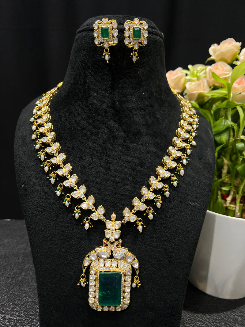 30% Silver mossonite