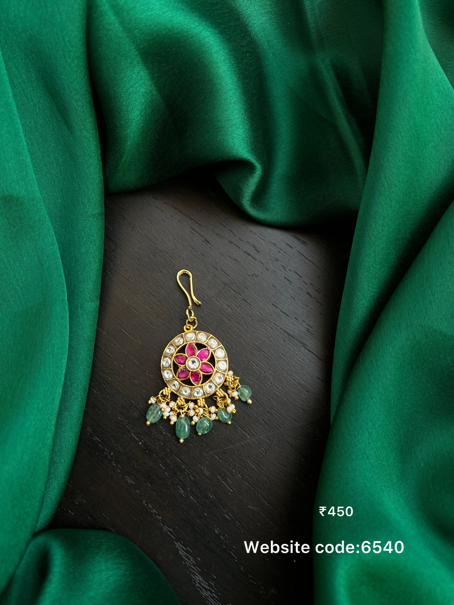 Kundan tikka