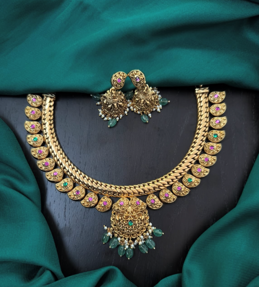 JELEBI NECKLACE