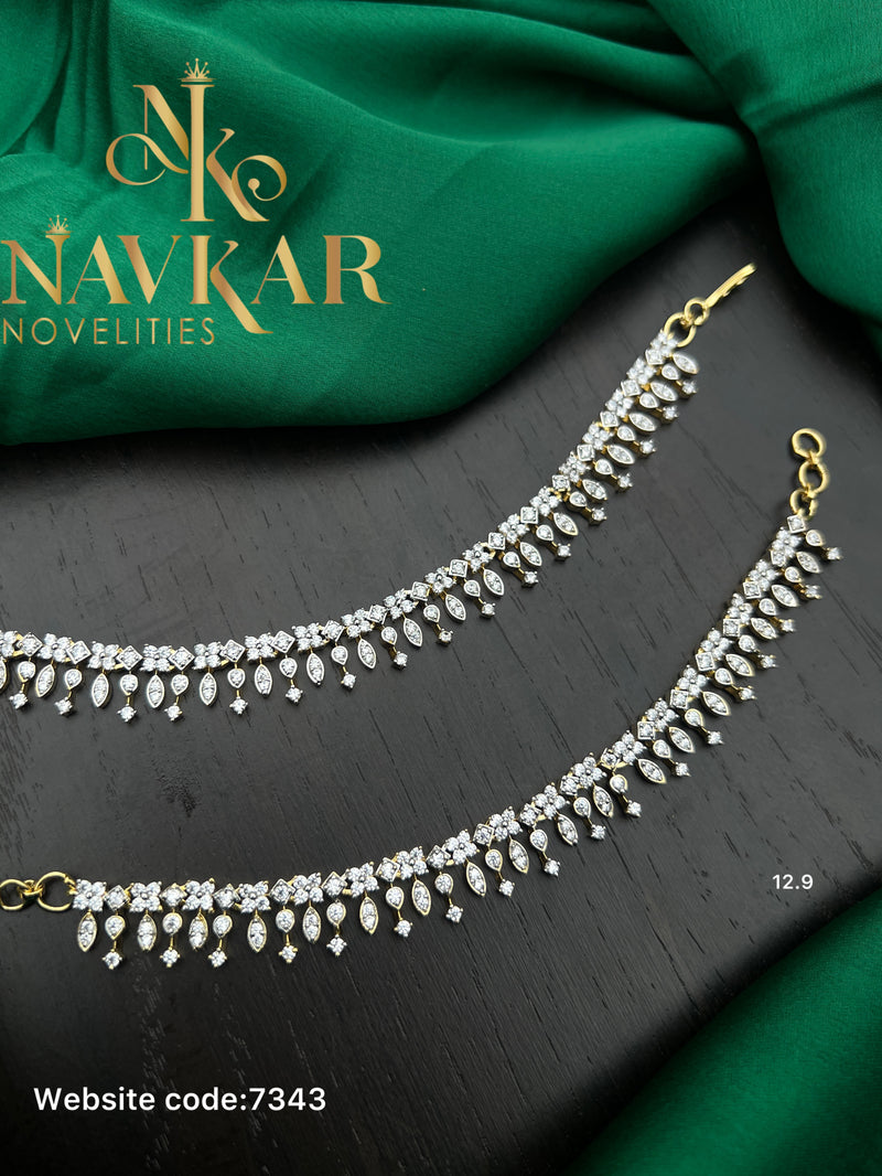 Gj Ear chain