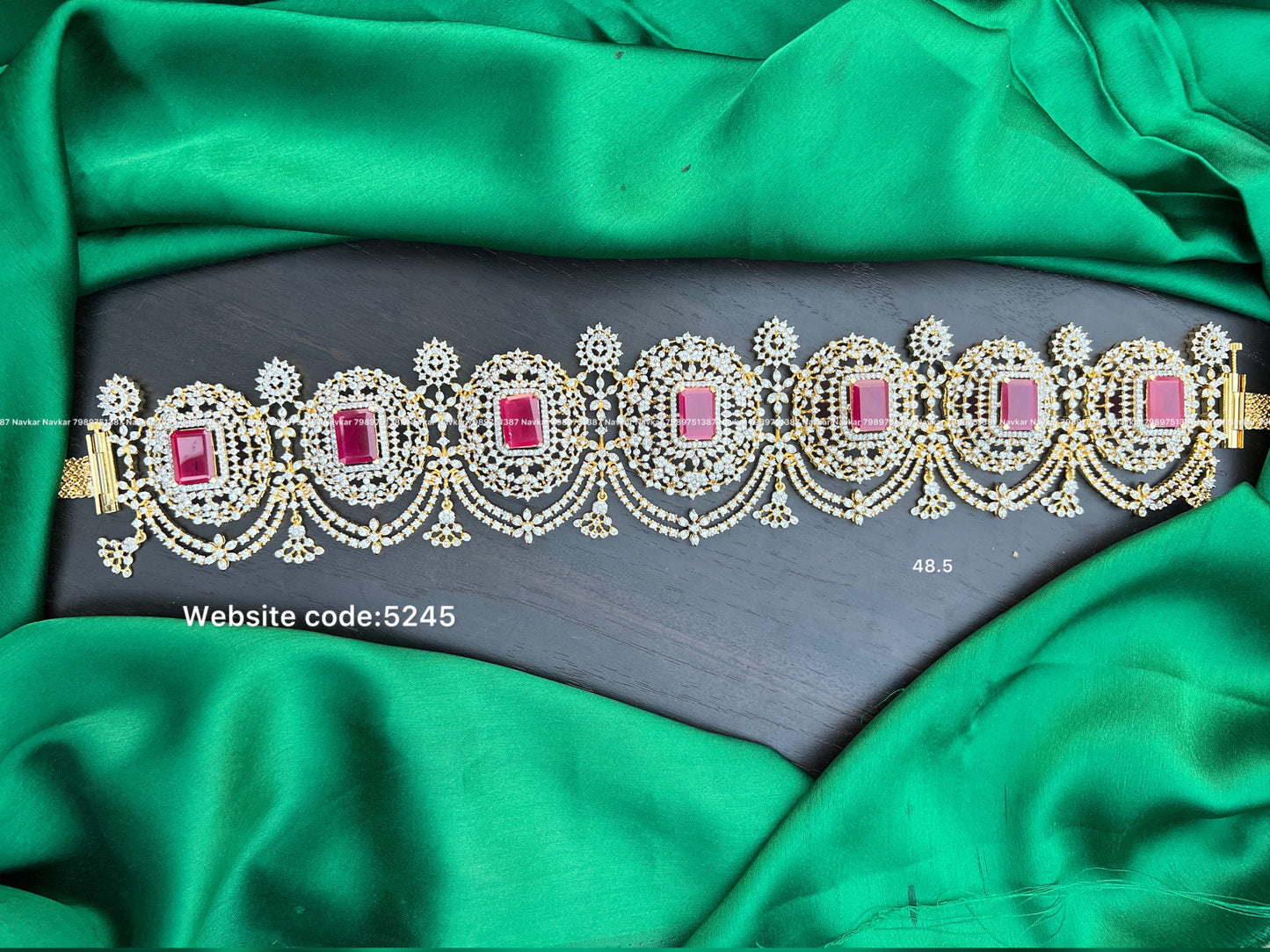 Cz hip chains