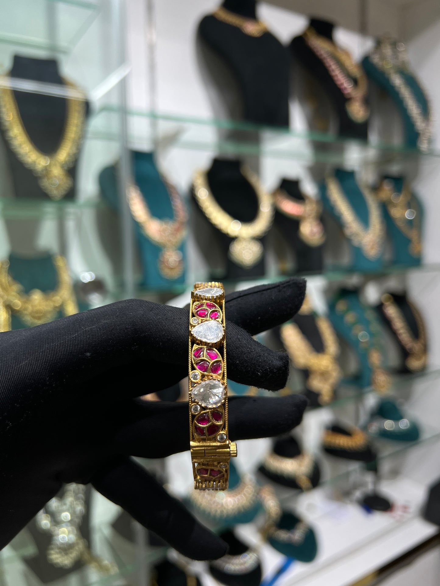 Kundan Kada singleb angles