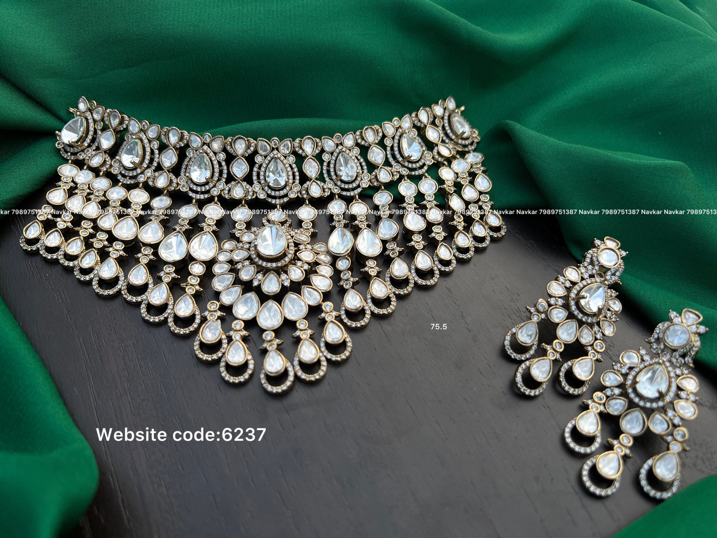 Kundan necklace