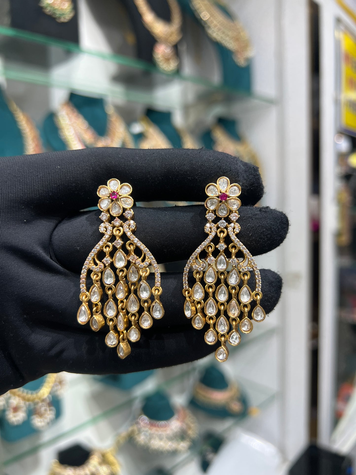 Mossonite earring
