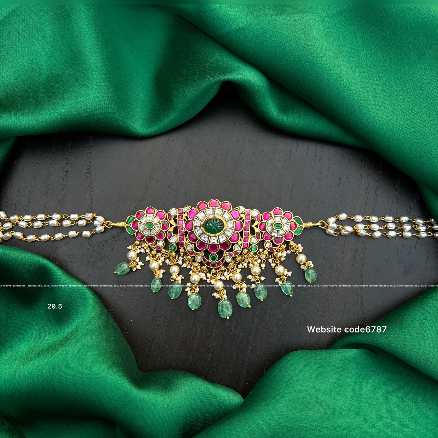 Kundan choker