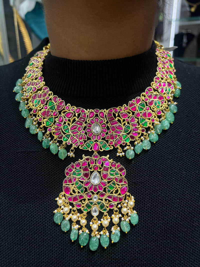 Kundan necklace