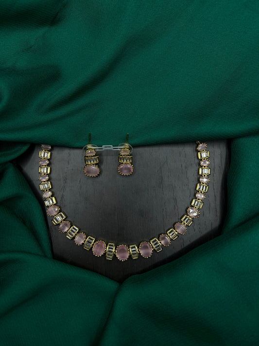 Victoria necklace