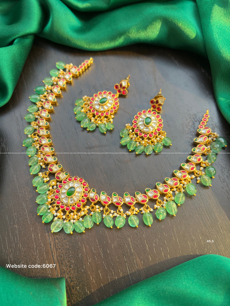 Kundan necklace