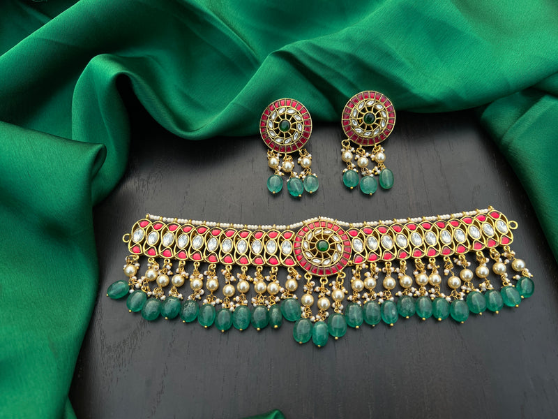 Kundan choker