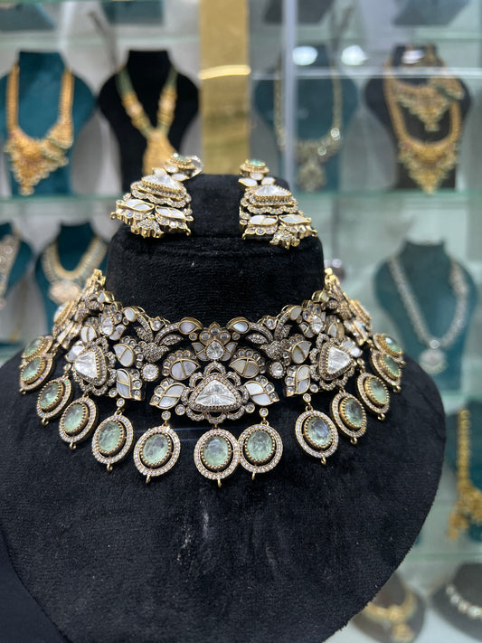 Mossonite chokers